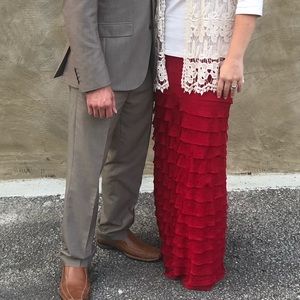 Max Edition Long Red Ruffled Maxi Dressy Skirt L